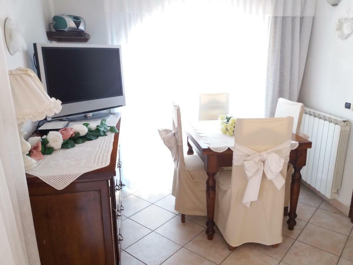 Raffinato Bilocale A Lido Di Camaiore Vicino Al Mare Buitenkant foto